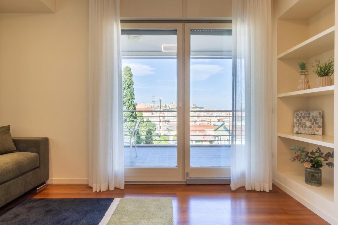 Terrazza61 - Appartamento Con Vista Spettacolare Sulla Citta Di Кальяри Экстерьер фото