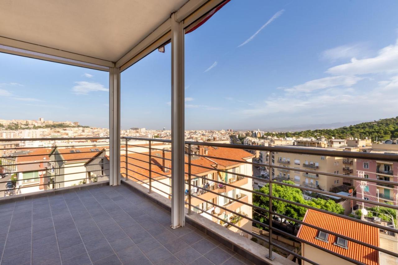 Terrazza61 - Appartamento Con Vista Spettacolare Sulla Citta Di Кальяри Экстерьер фото
